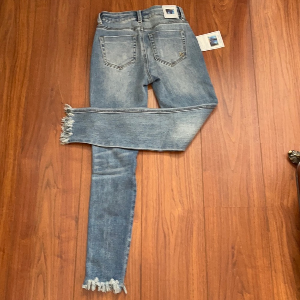 Indigo Rein embroidery flowers skinny jeans 3 NWT - Picture 3 of 8